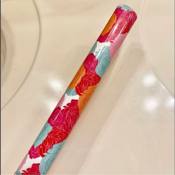 EXCELLENT LIKE NEW CONDITION 1 INCH ULTRA CHI FLORAL FLAT IRON